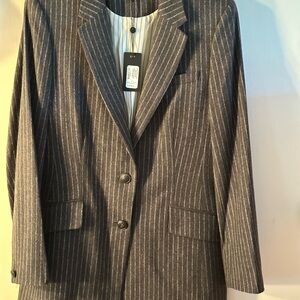 Rag and Bone beautiful
Jacket. New with tags